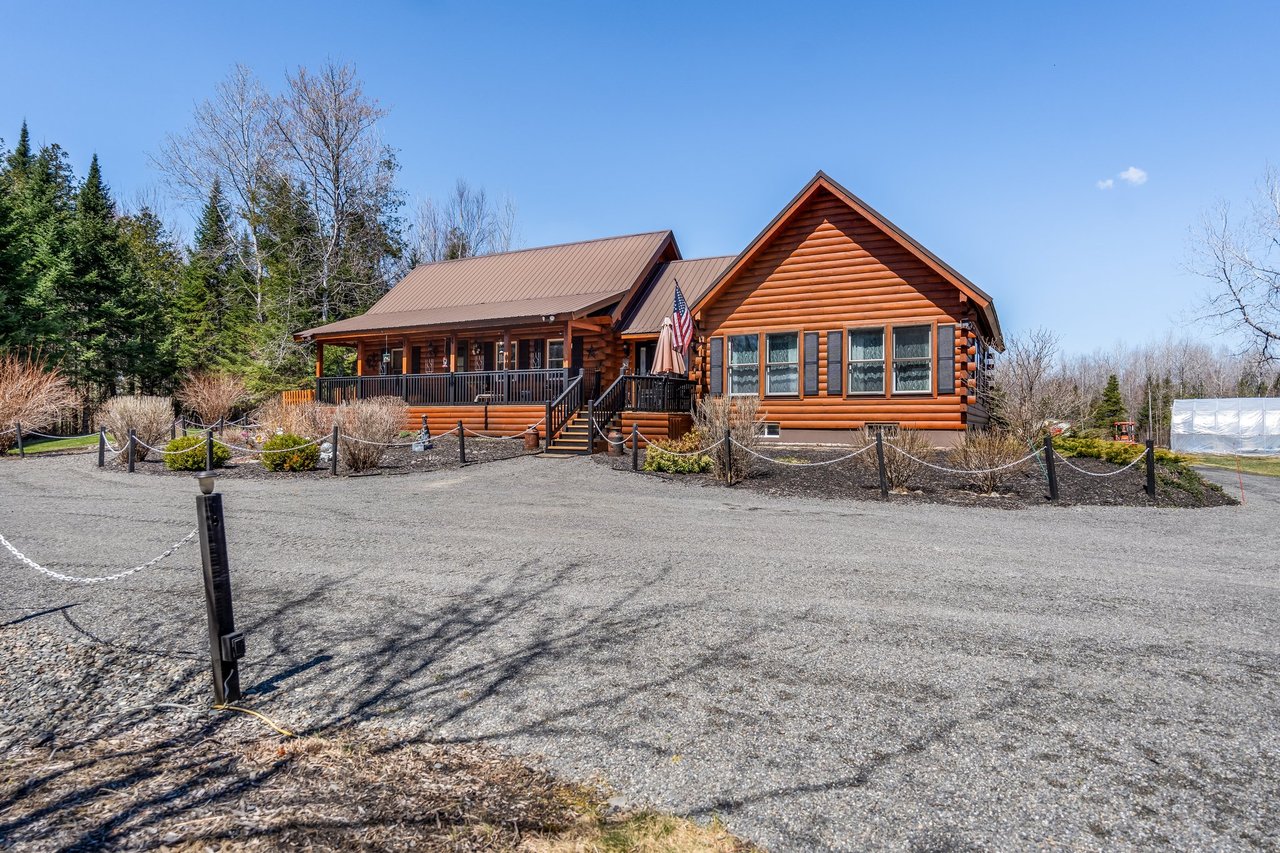 291 River Road Milo, ME 04463-1603