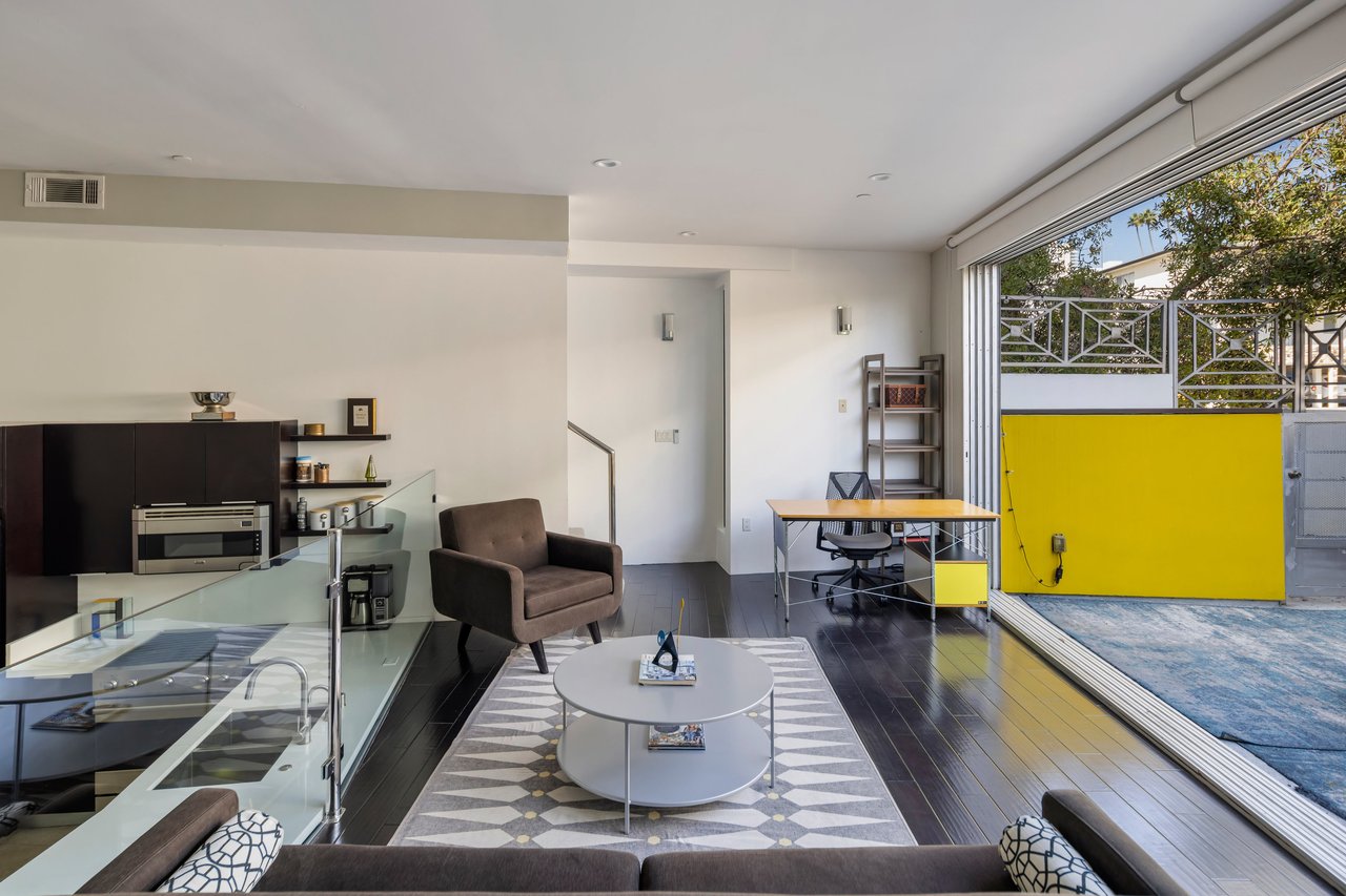 Architectural Modern Townhome