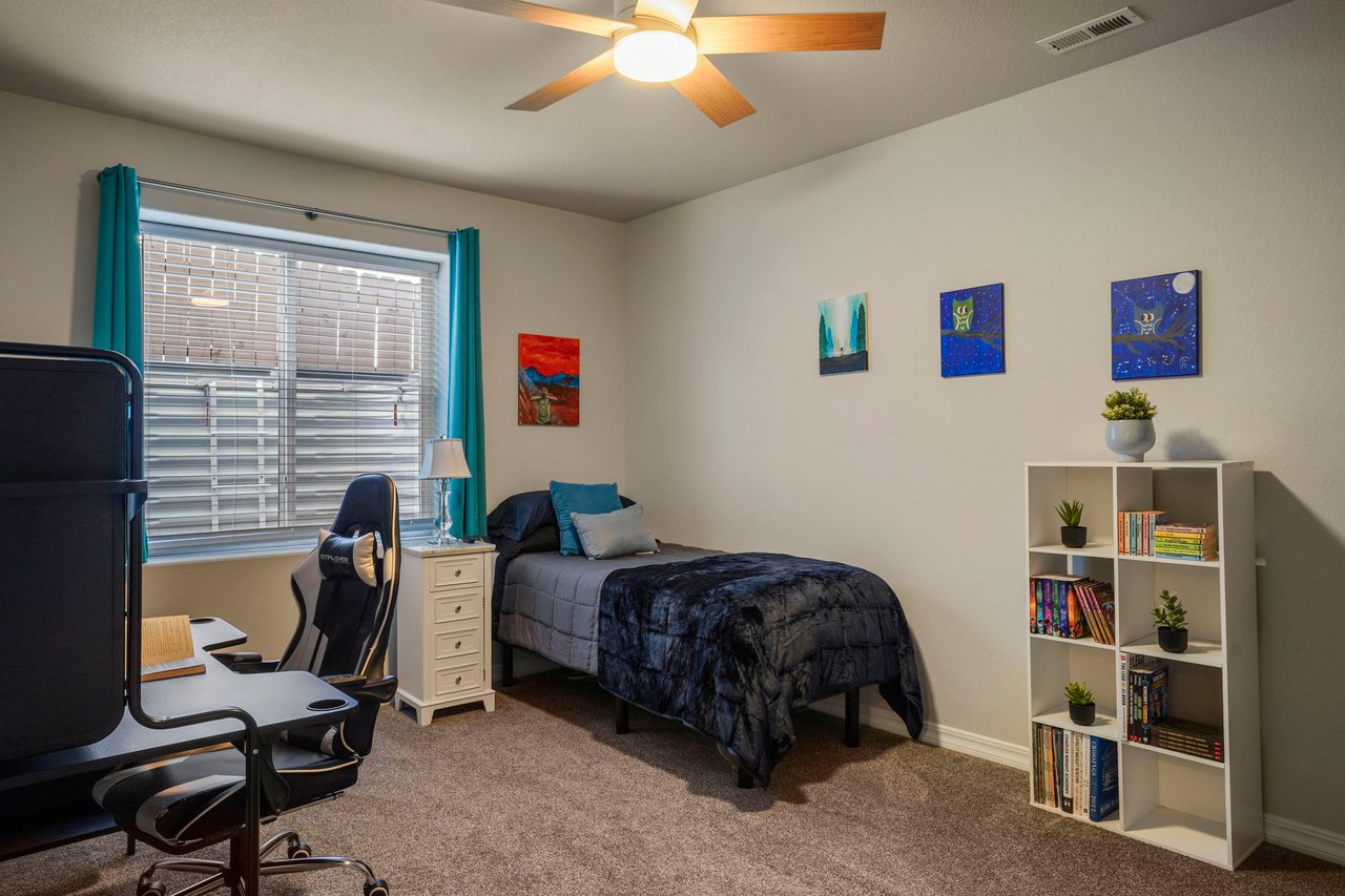 4354 Hanging Lake Circle