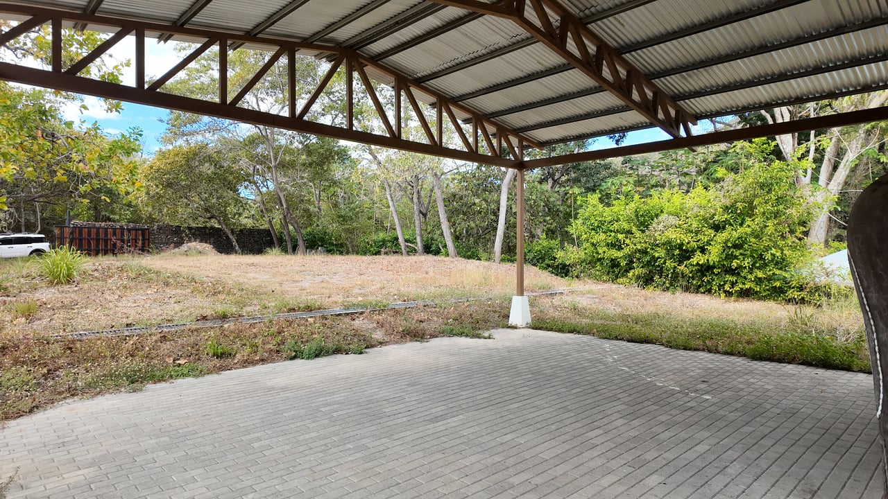 Casita Rustica + Large Lot - Playa Grande