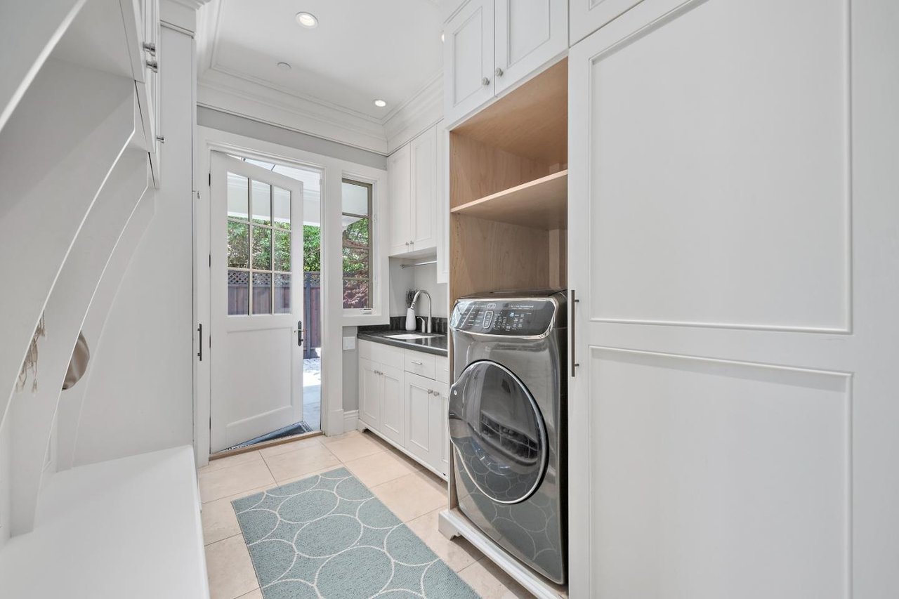 1795 Bay Laurel Dr