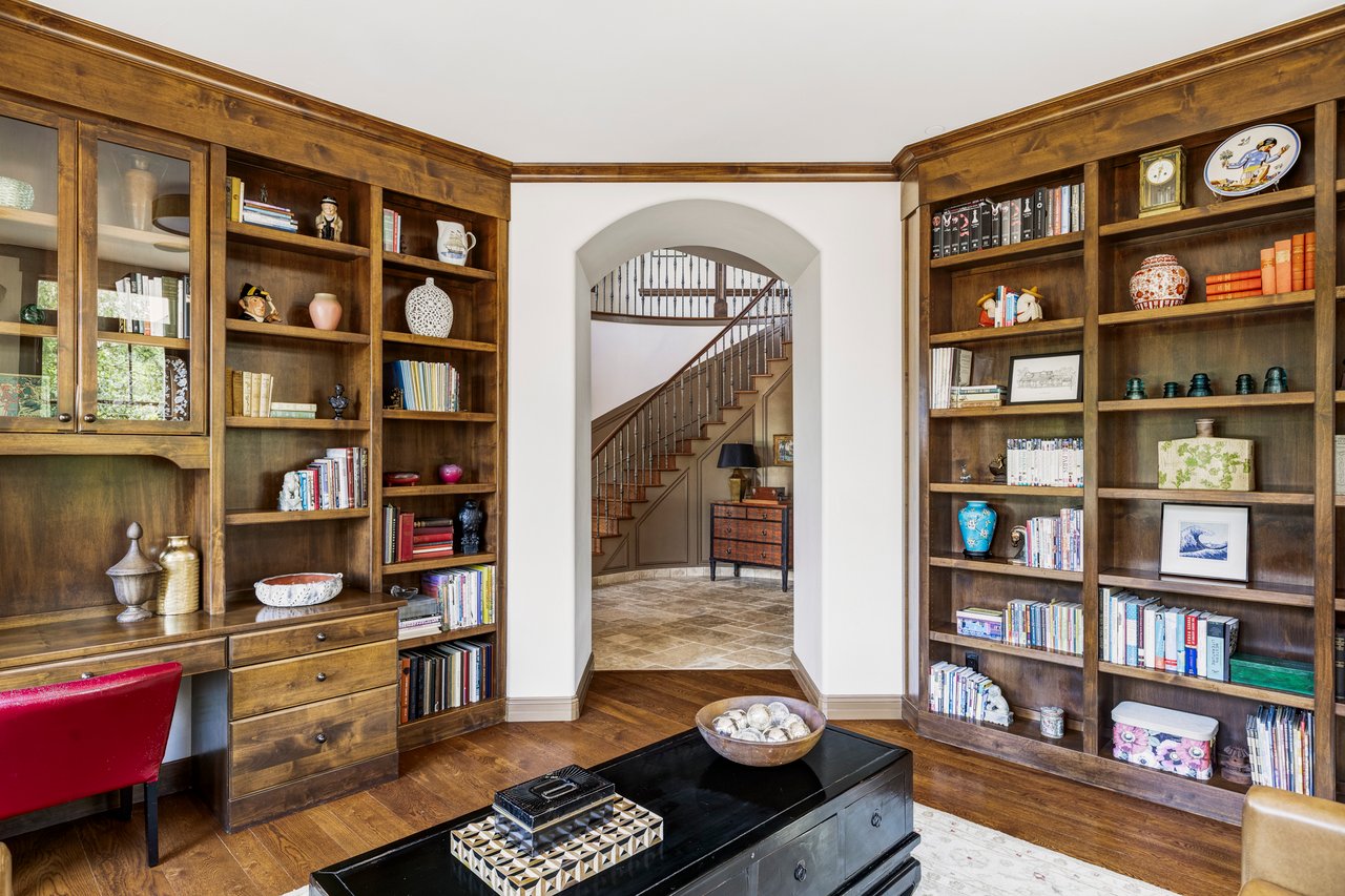 1285 Meadow Place