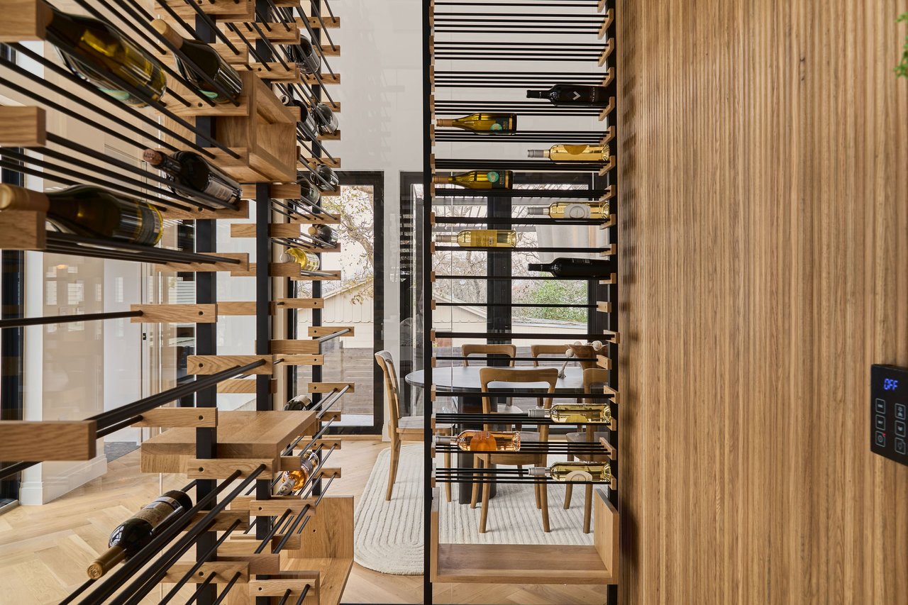 1604 Taylor Gaines Street