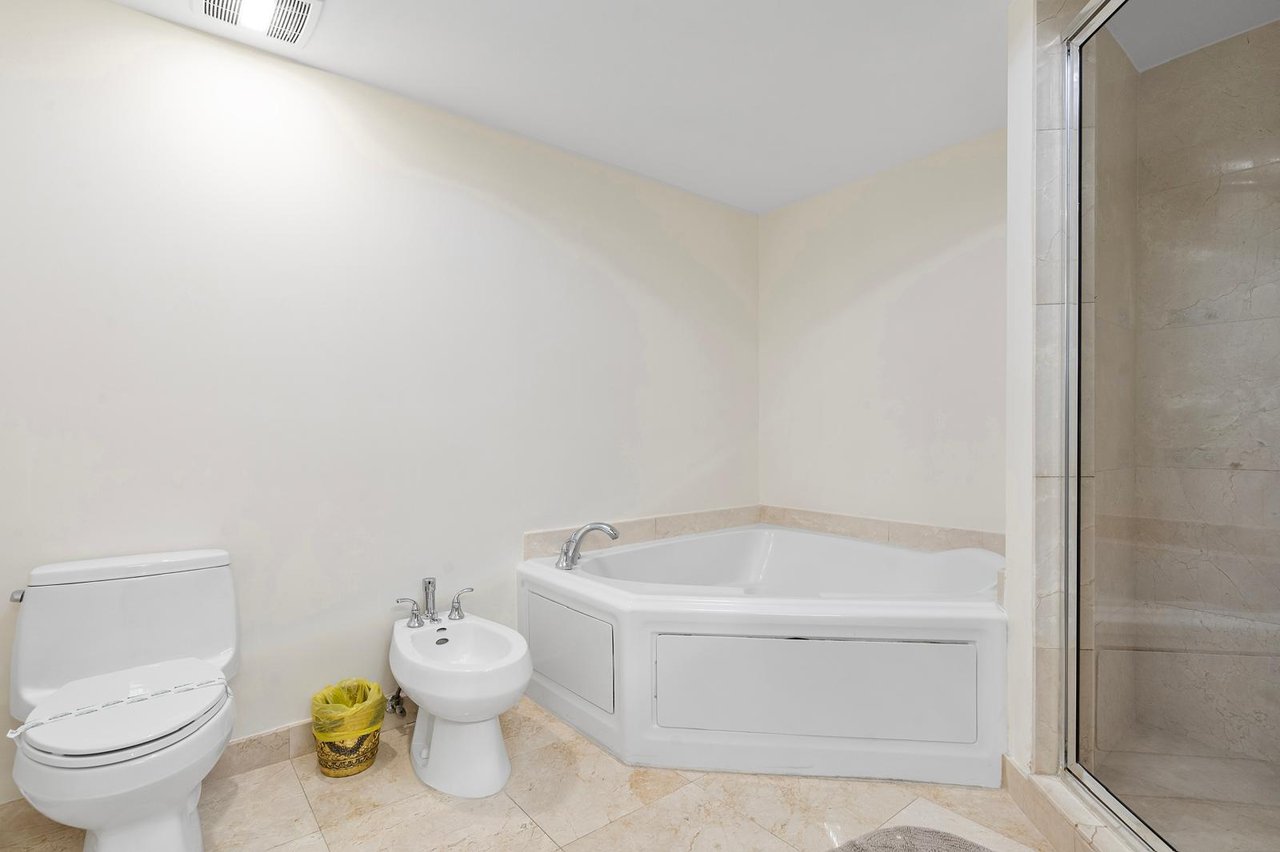 King David Short-Term Rental | Prime Location