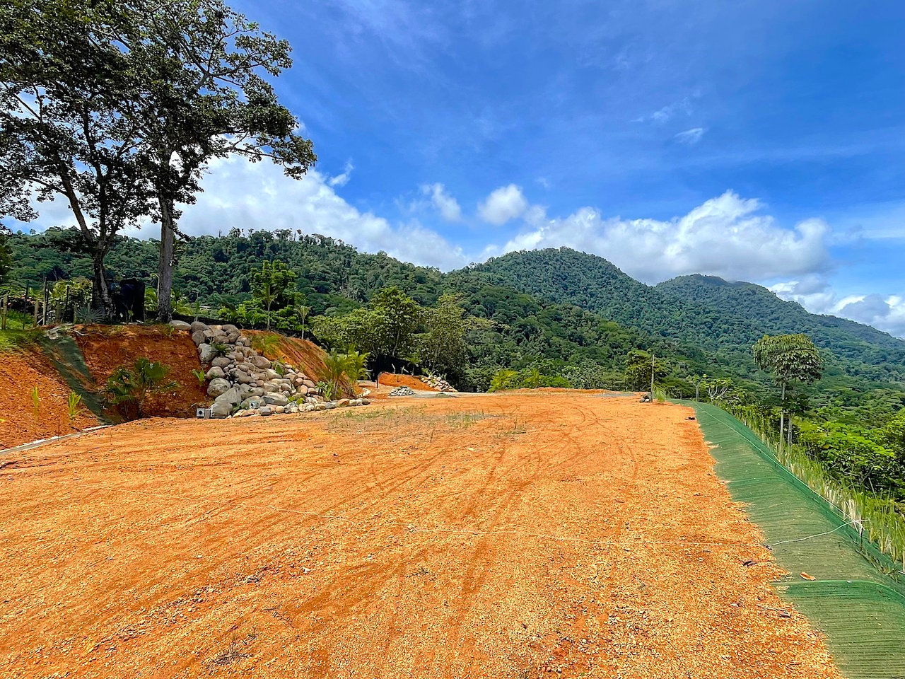 READY TO BUILD – EPIC OCEAN, ISLANDS, & MOUNTAIN VIEW PROPERTY