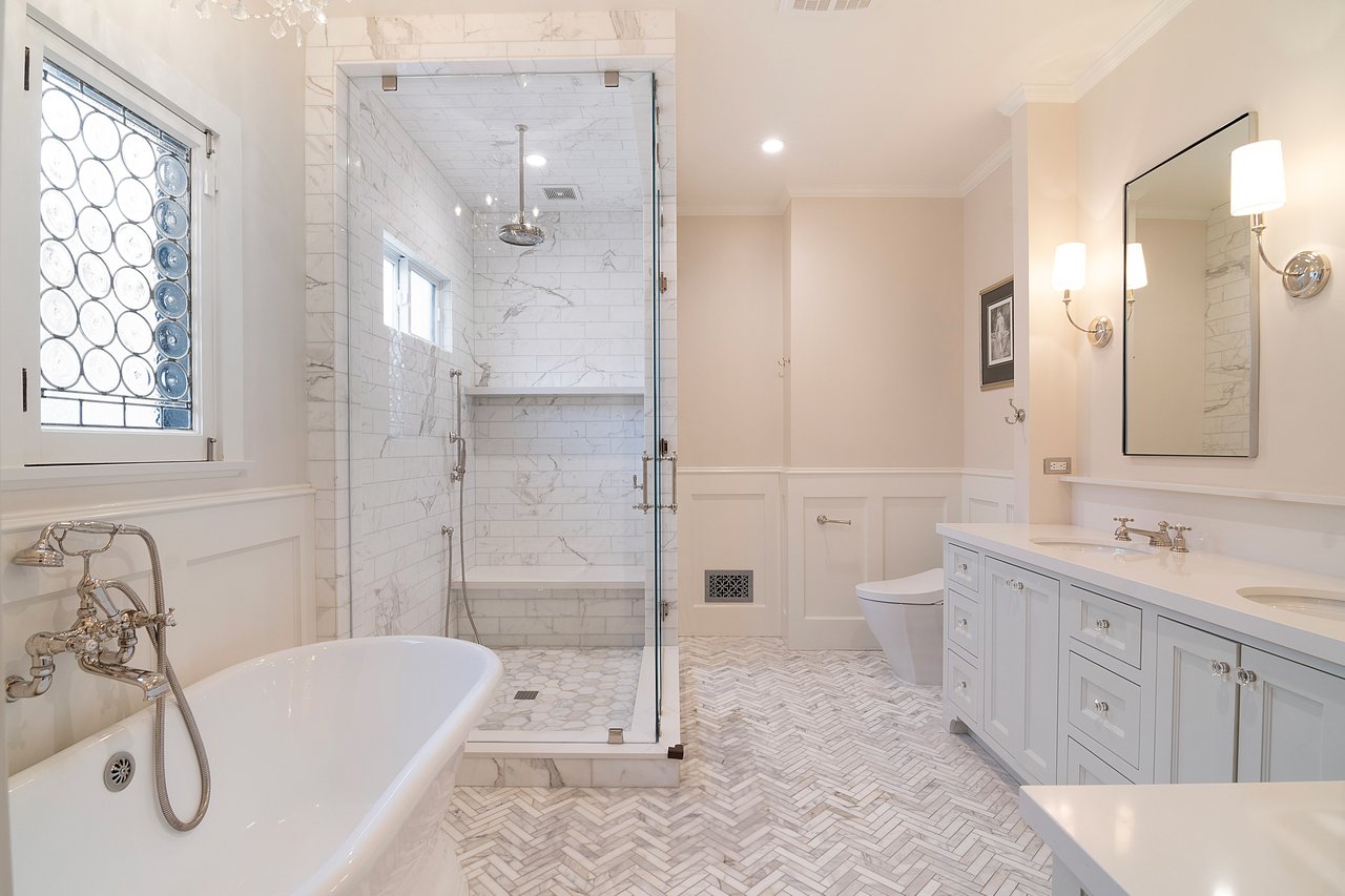 Sanctuary Paradise, N Citrus Ave, 90036