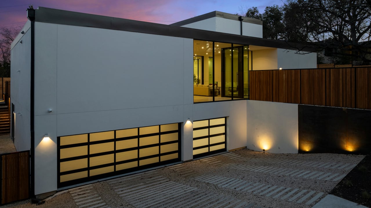  Contemporary Masterpiece in Barton Hills