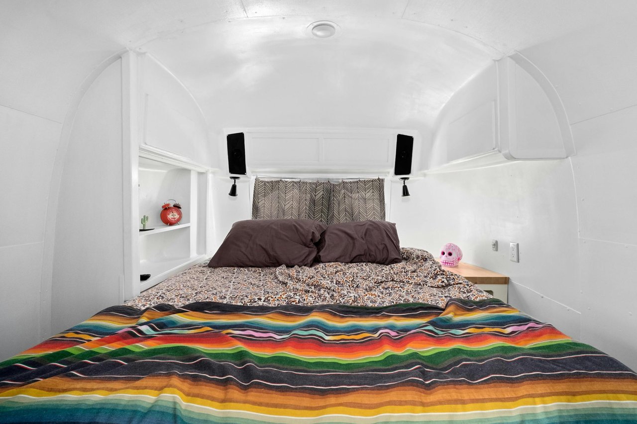 2212 River Hills Road