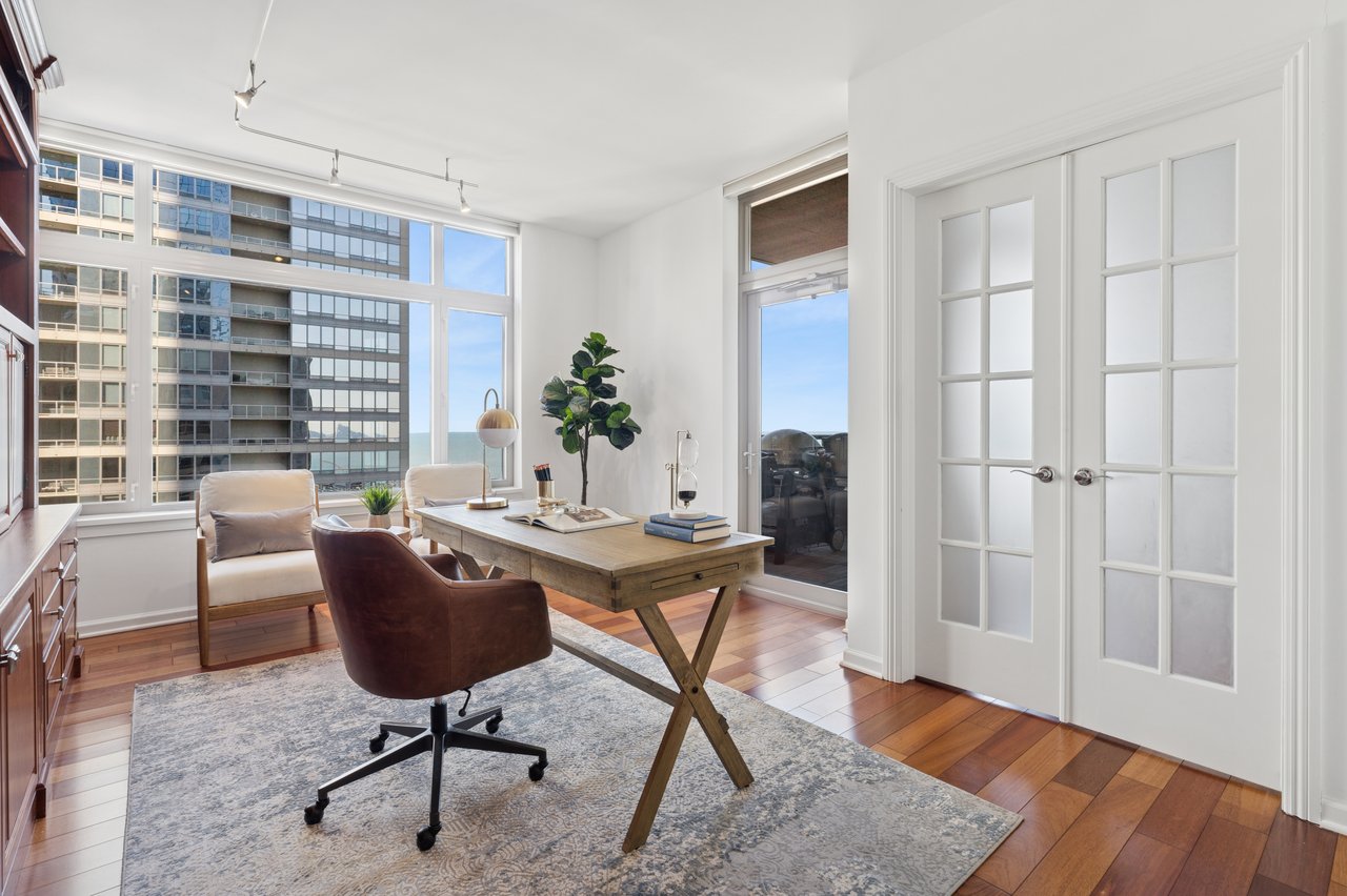530 N Lake Shore Dr APT 2604, Chicago, IL 60611