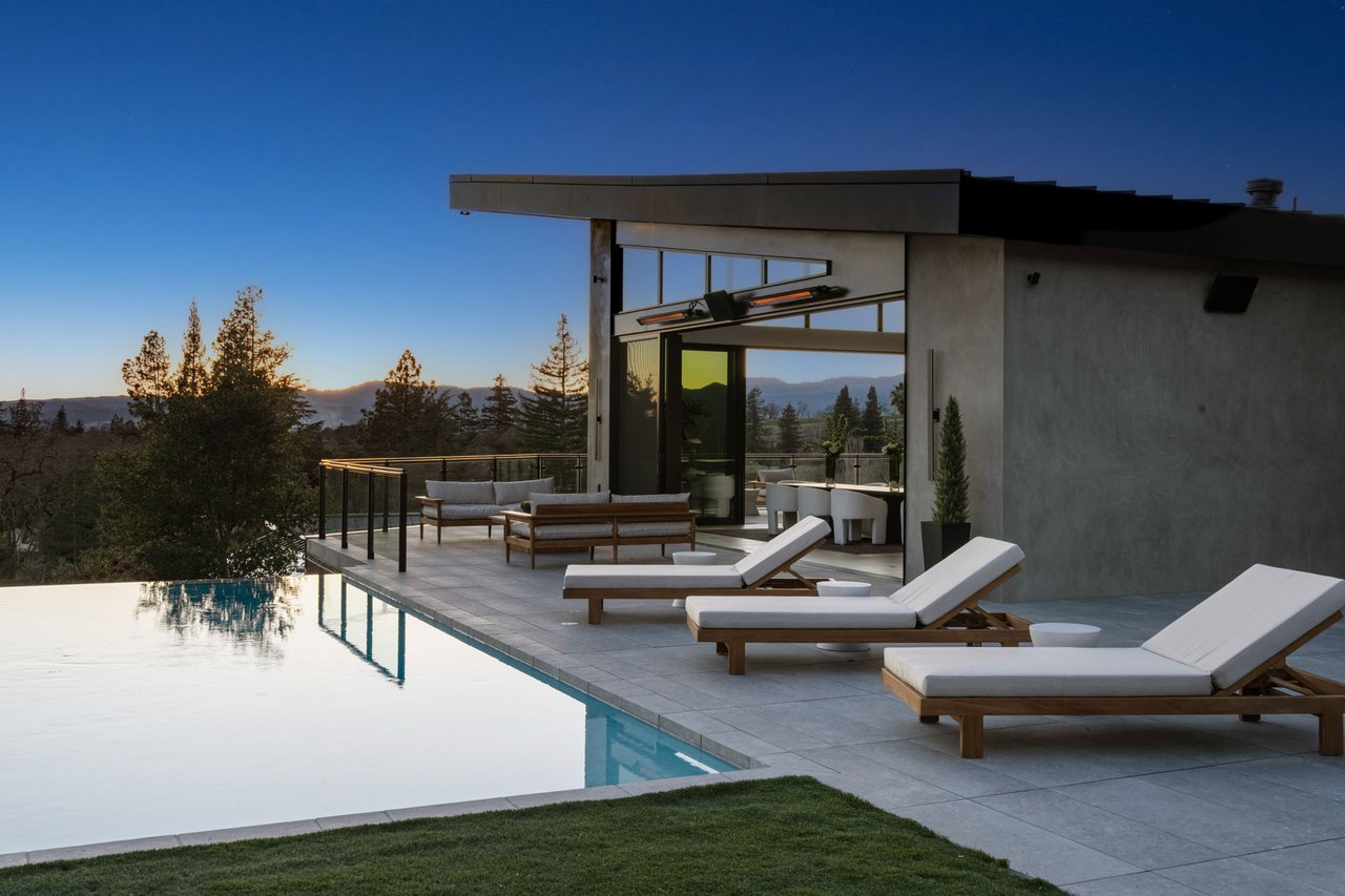 105 Canyon Drive