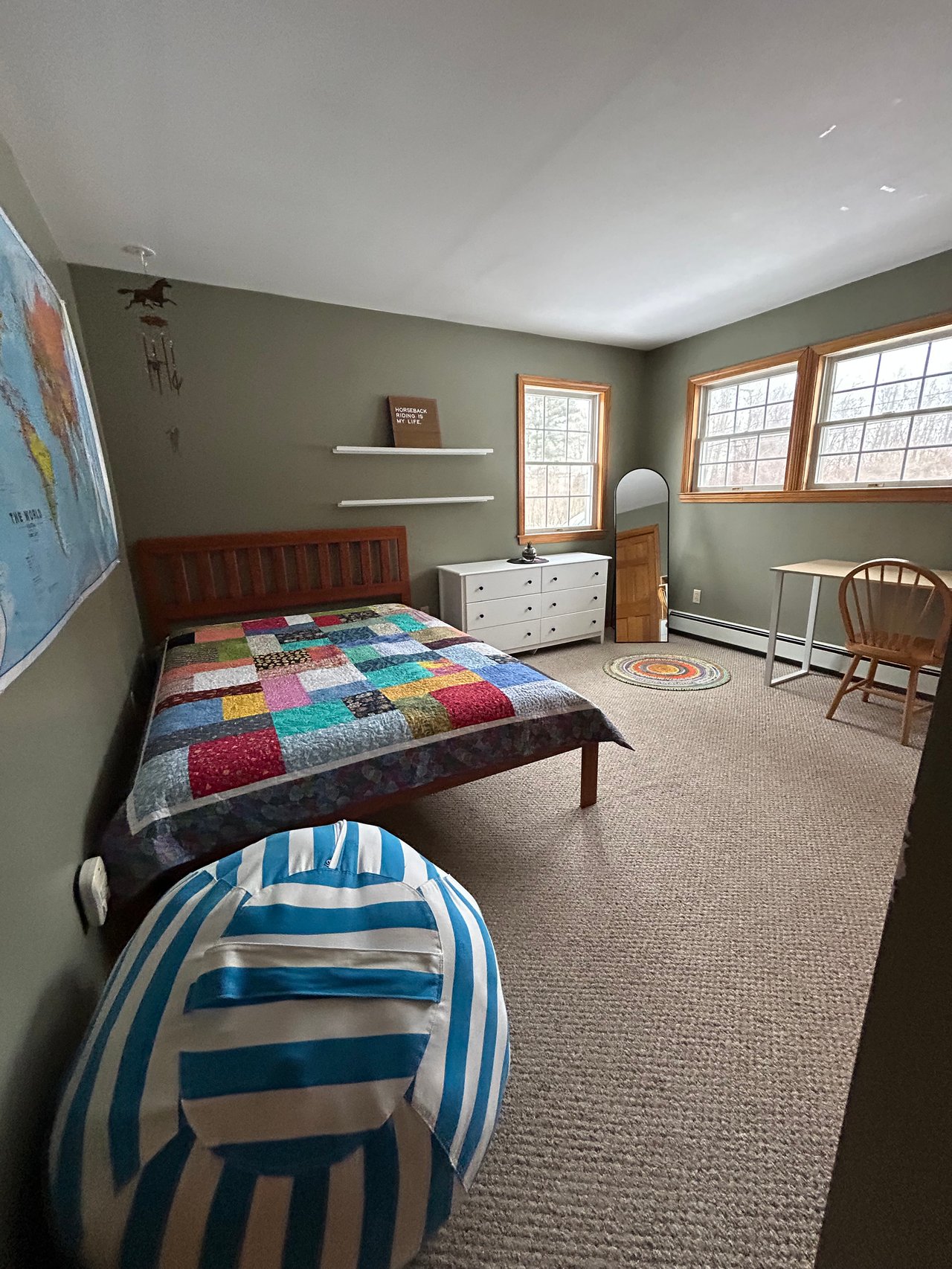 56 Lake Av, Rockland