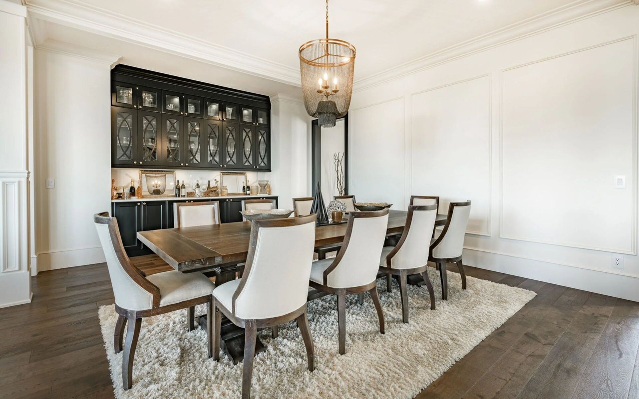 15 Signs It's Time To Hire A Real Estate Assistant