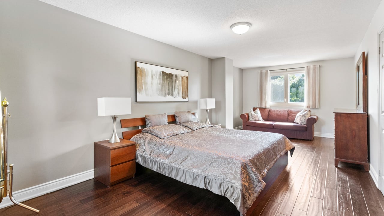 149 Roseborough Crescent