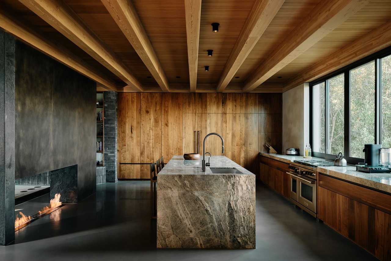 9551 Oak Pass Rd, Beverly Hills