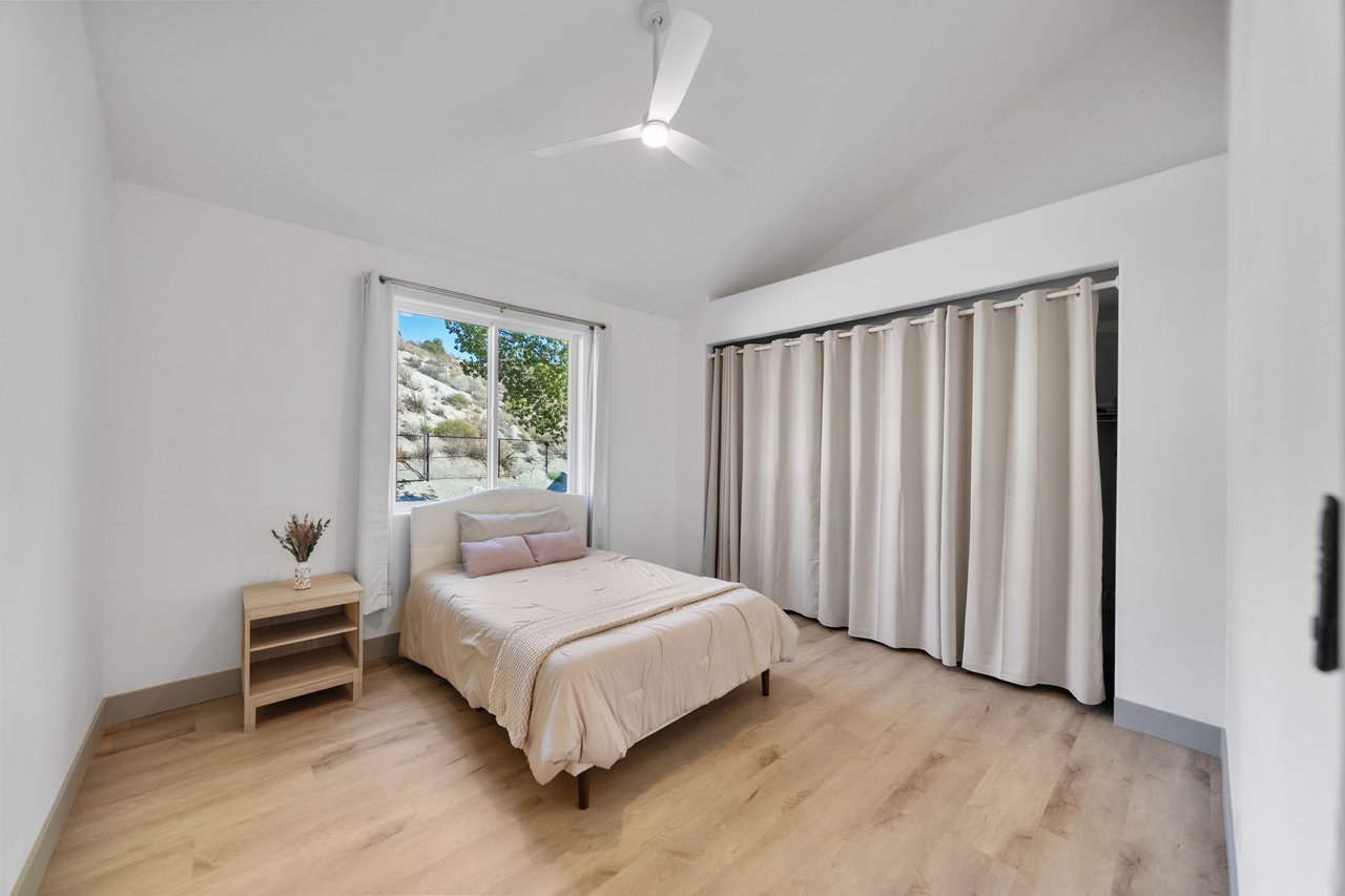 41950 Calle La Escondida