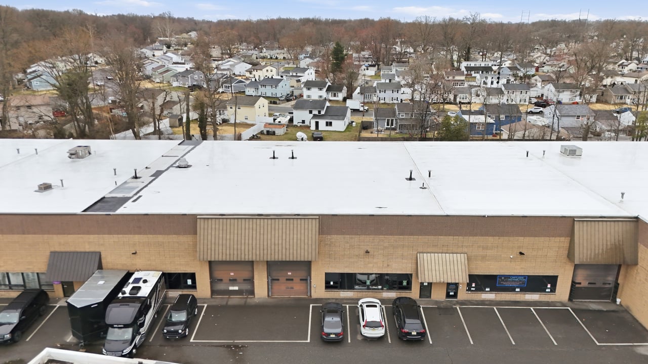 Cannabis-Approved Industrial Opportunity | 10,000 SF