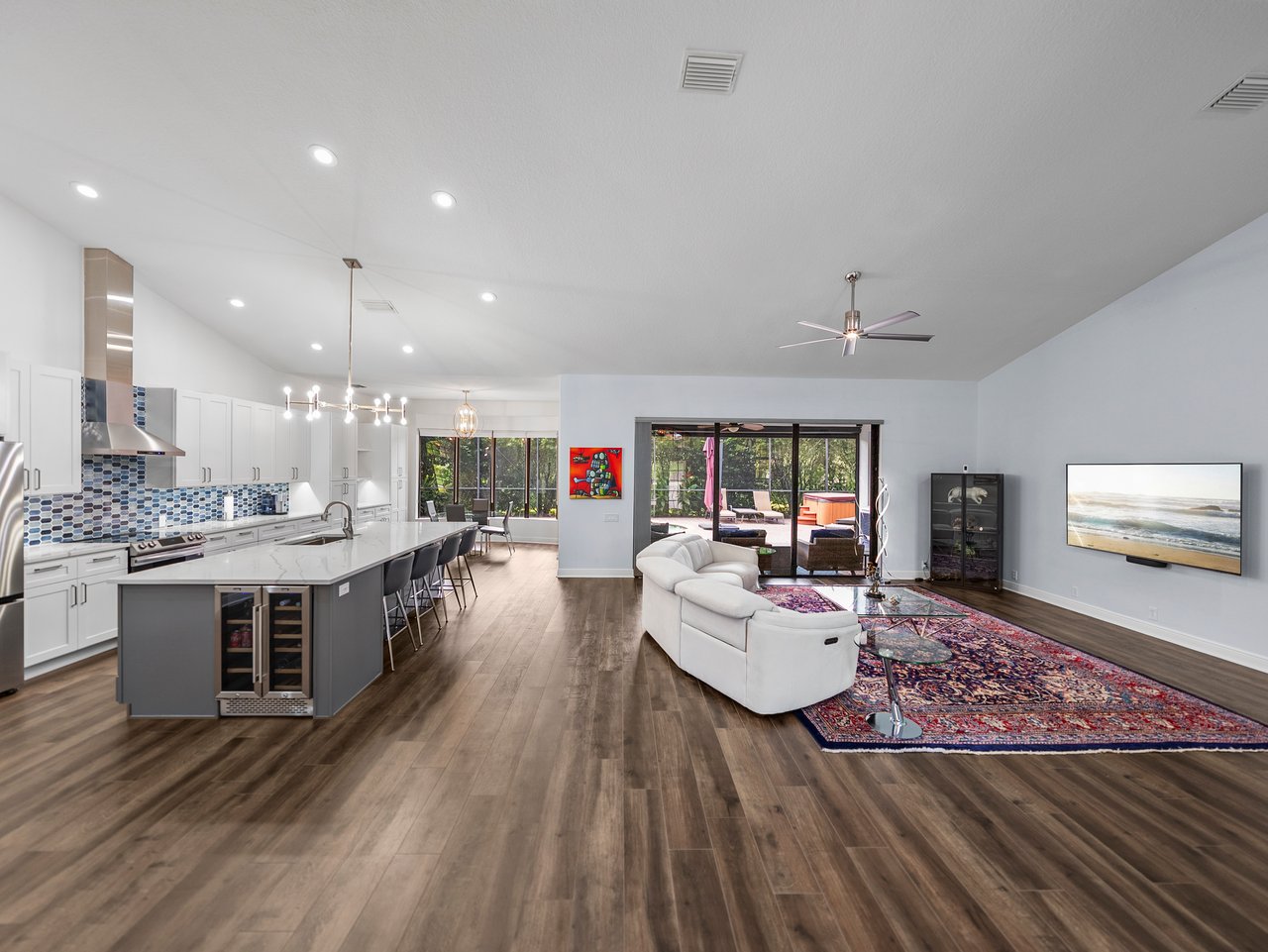 34120 AMERICANA AVE