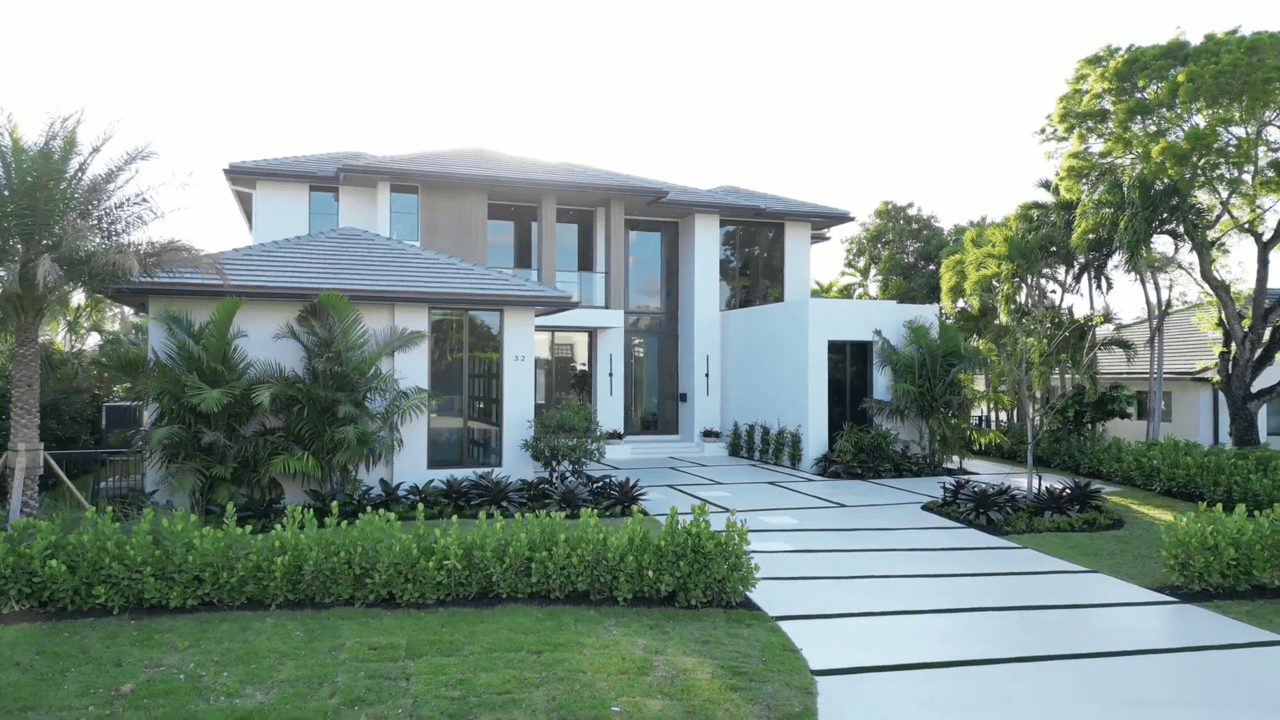 Intracoastal Moderna 32 Seneca Rd