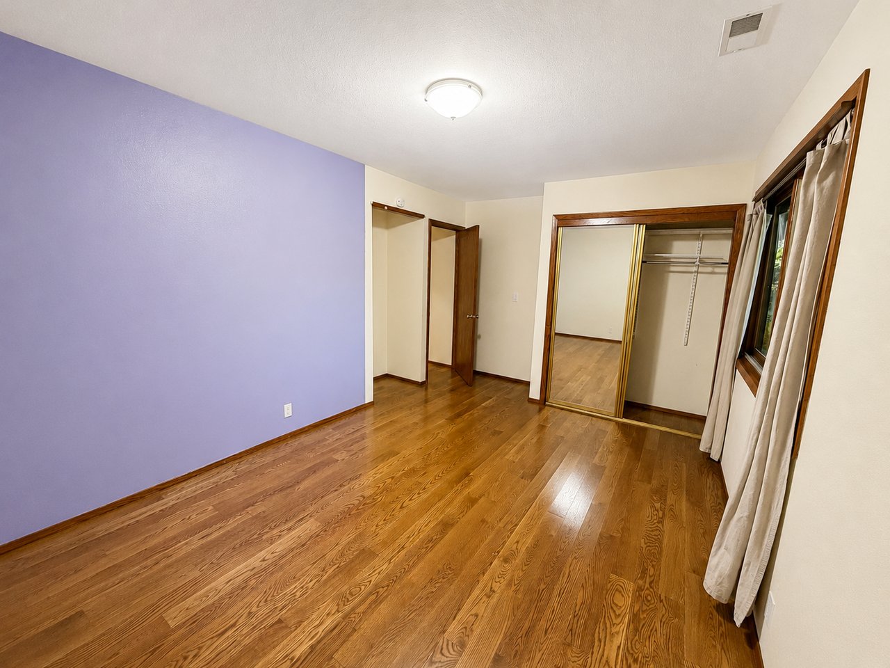 2546 186th Ave NE