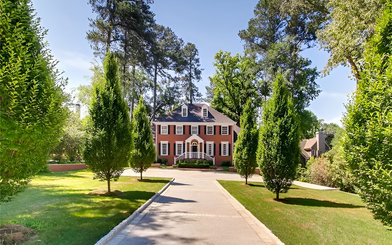 Check Out Dorsey Alston’s New Atlanta Luxury Home Listings for the Week!
