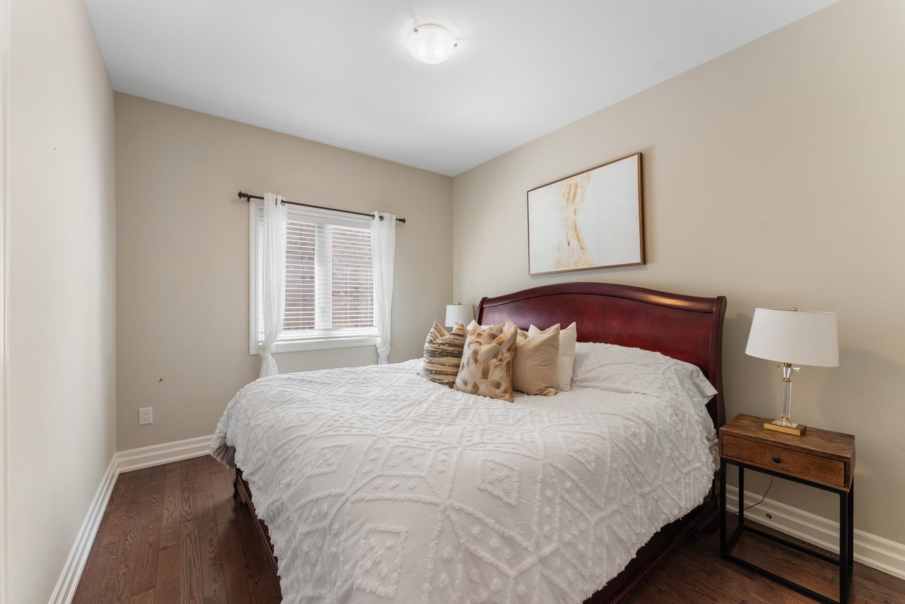 115 Robert Berry Crescent