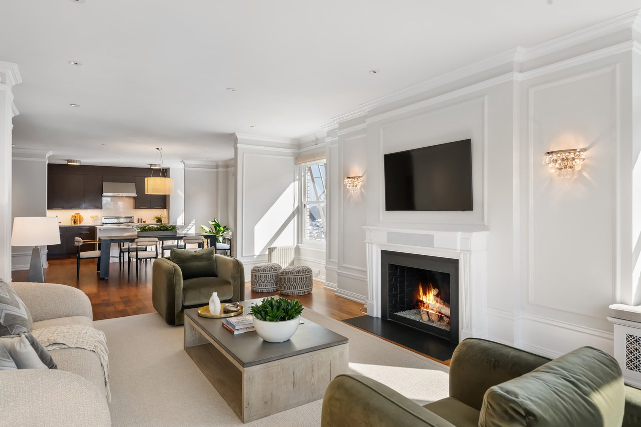 The Park Lane Residence 504