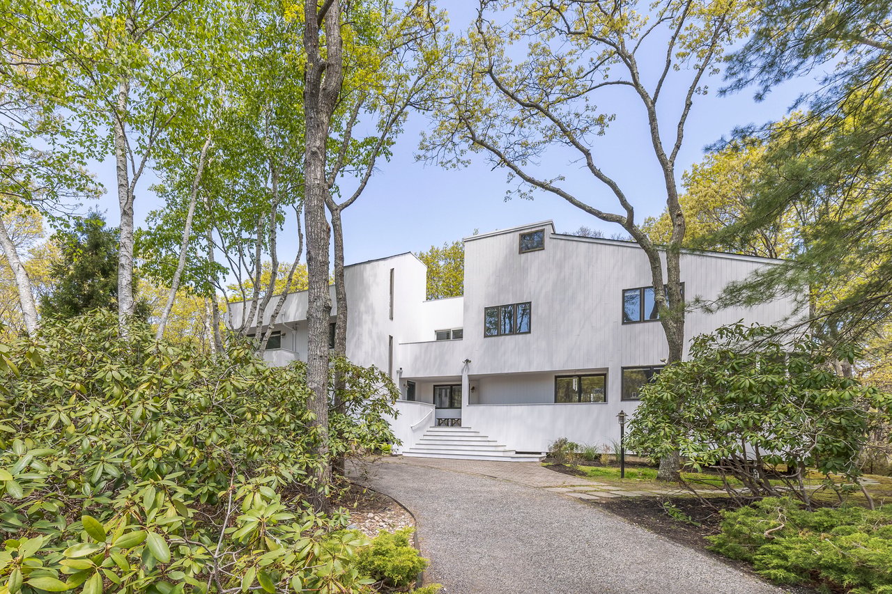 35 Rivers Road, East Hampton