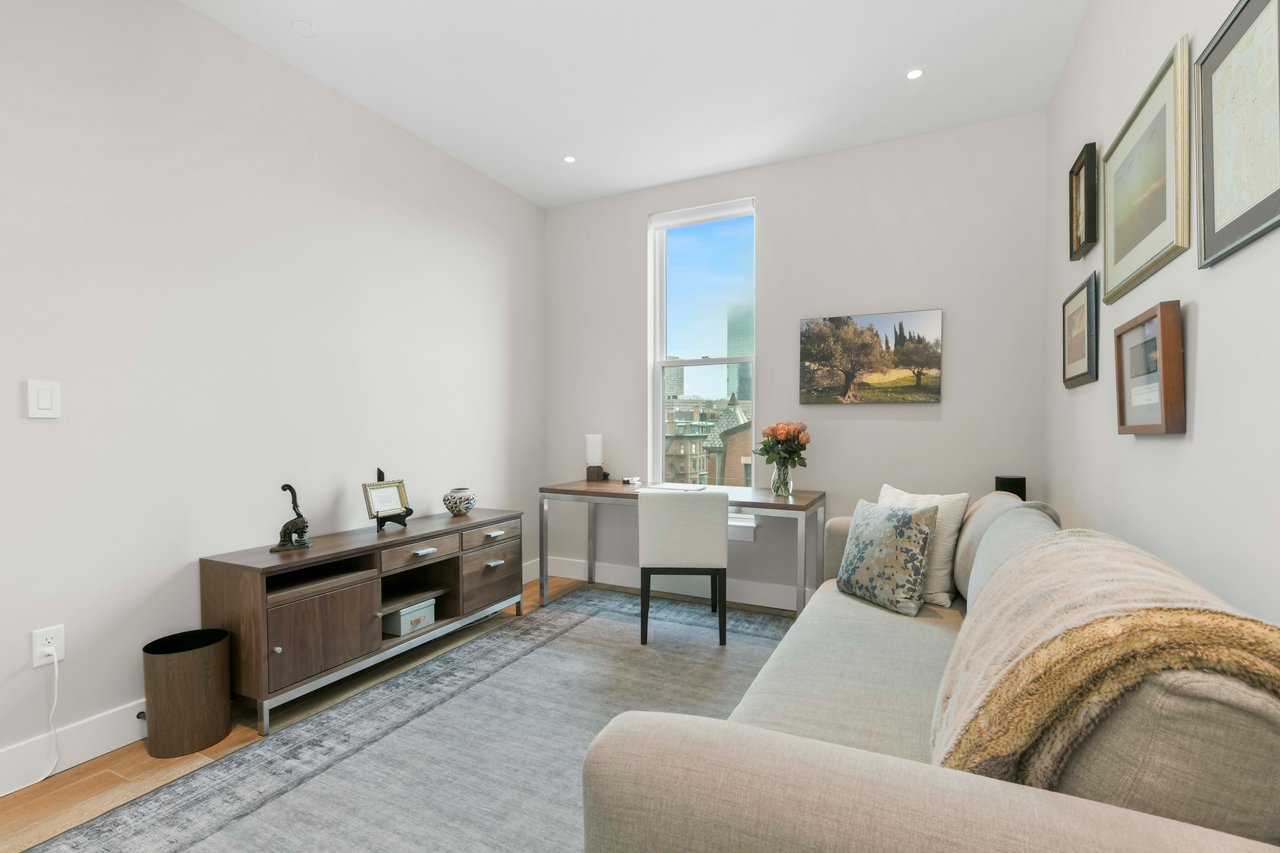 566 Columbus Ave #511