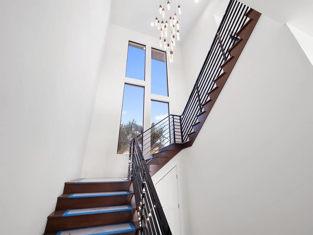 846 Cypress Lake CIR