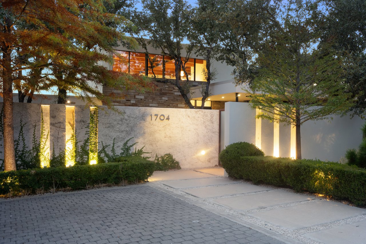 Modern Architecture Meets Hilltop Views