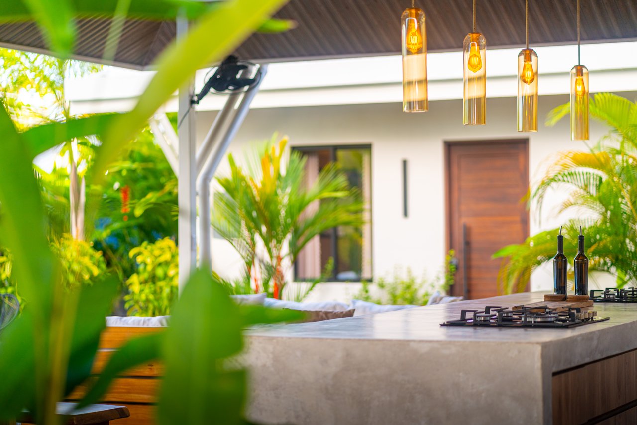 Income Ready Boutique Investment near Whale's Tail Beach