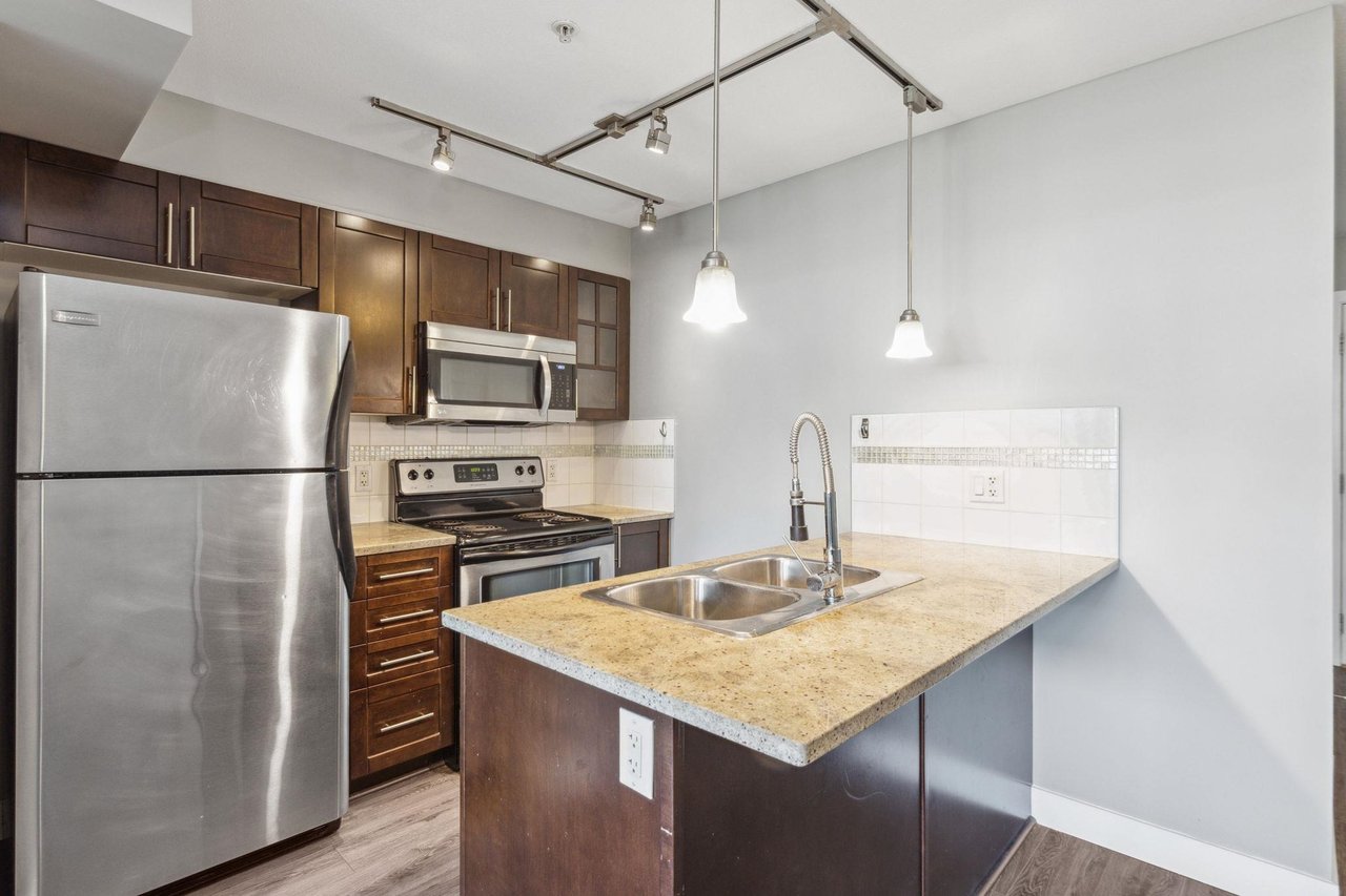 323-2150 E Hastings St