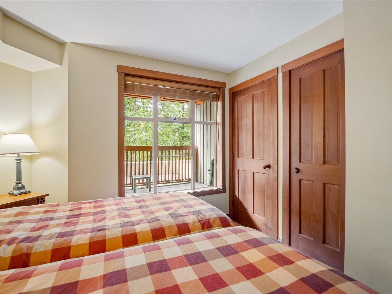 104-G1-4653 Blackcomb Wy