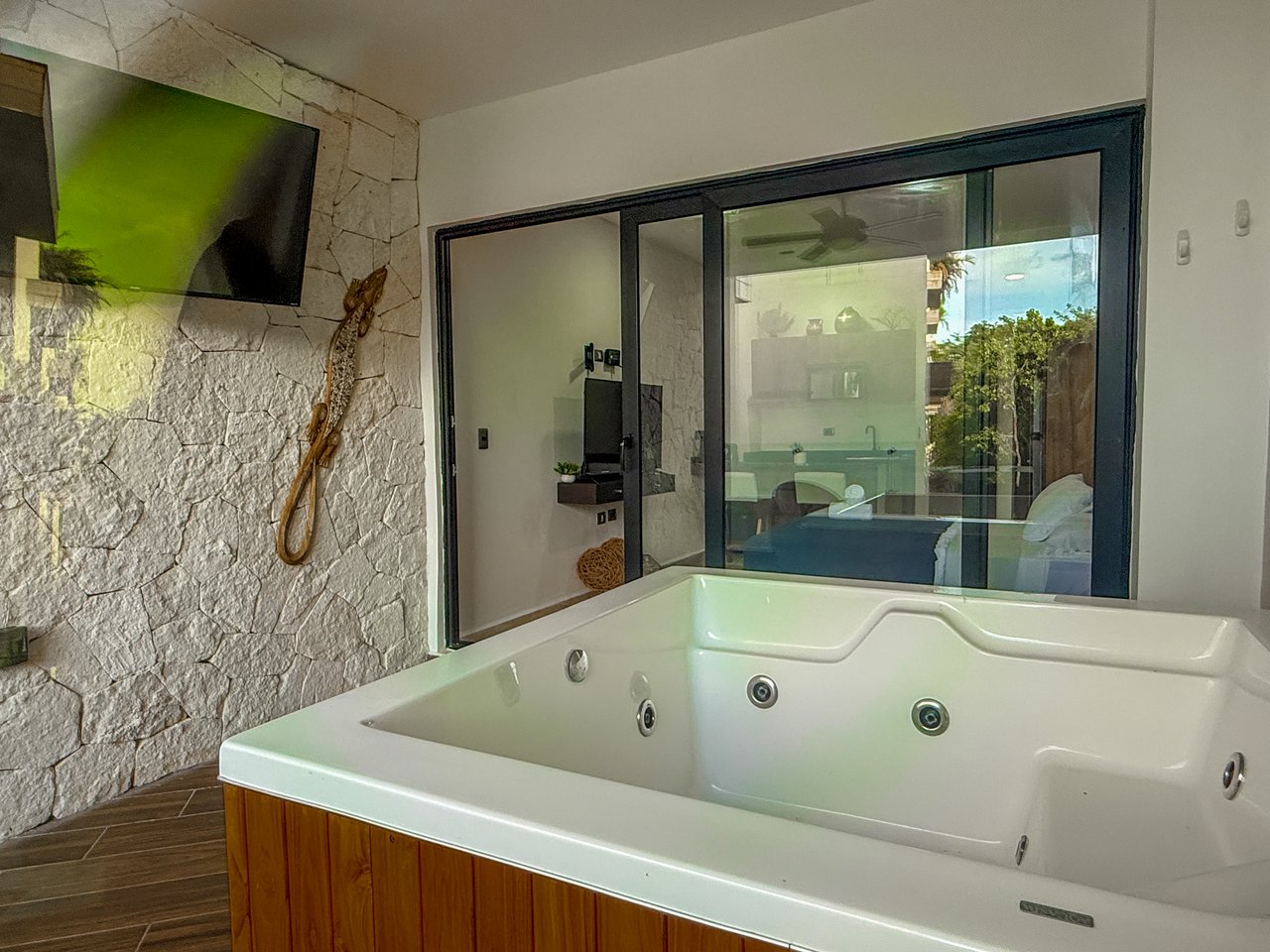 Studio Naia  | Incredible Price