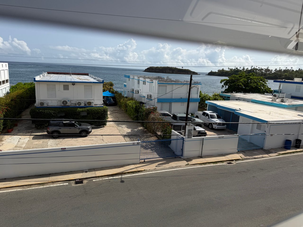 Cerro Gordo Beach apartment