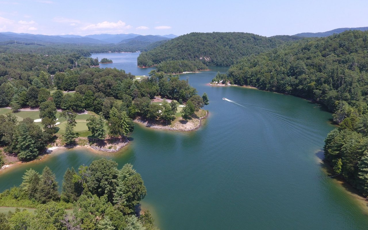 Lake Keowee