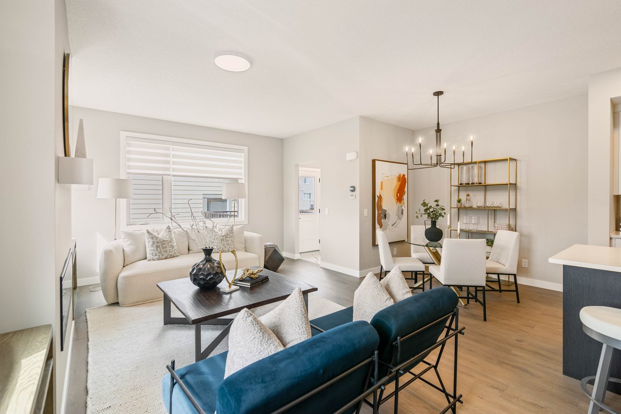 215 Belvedere Crescent SE