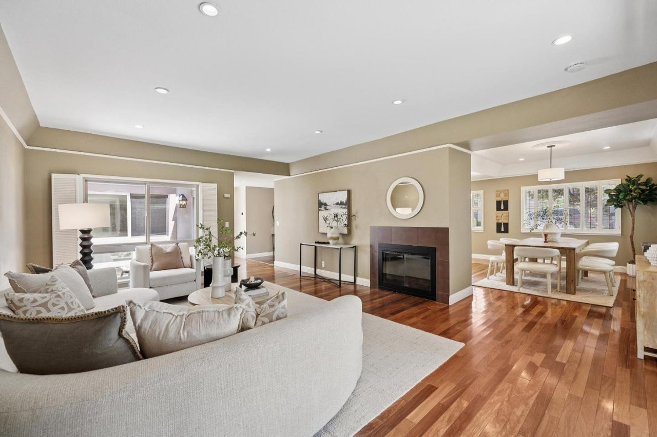 3401 Leafwood Ct