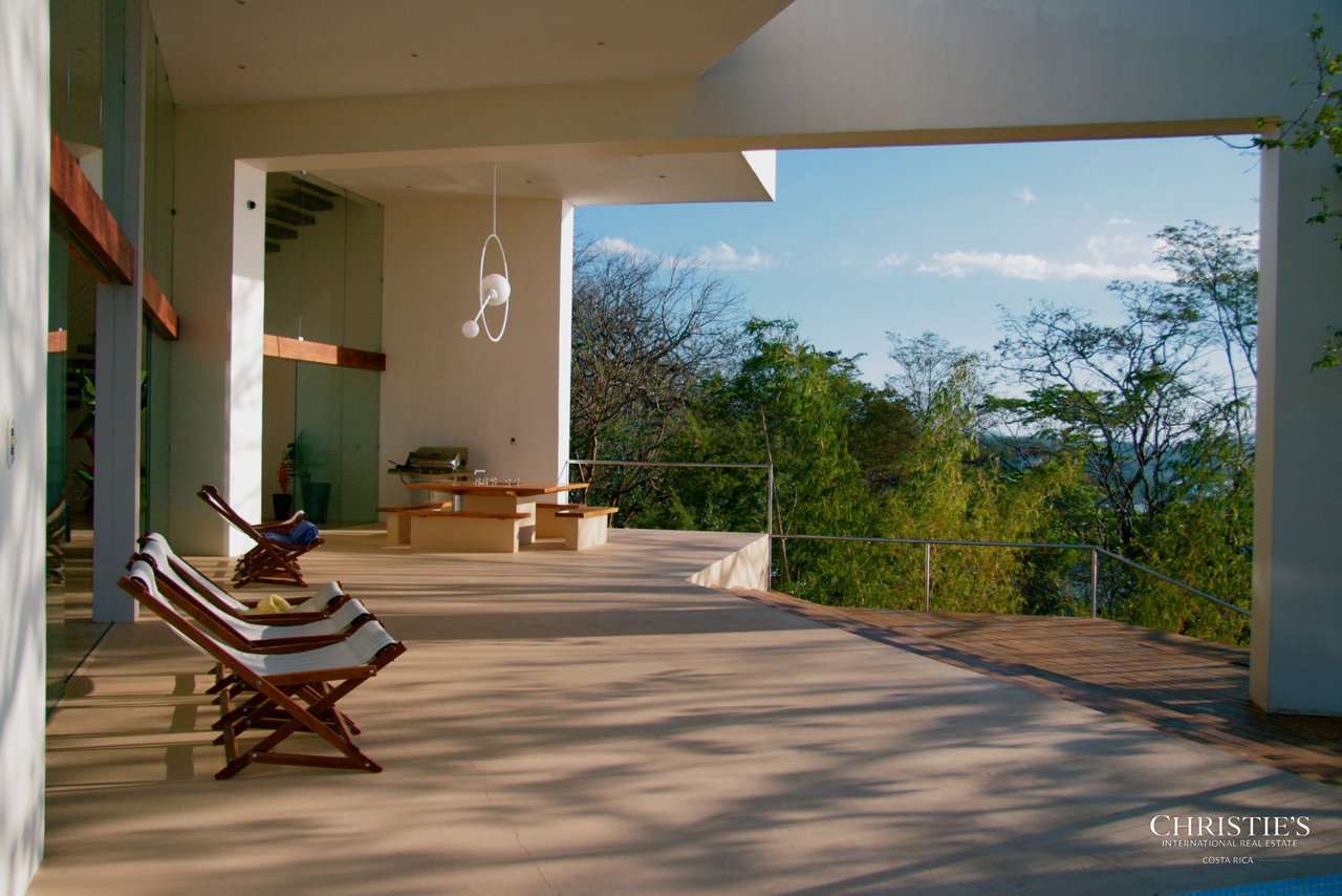 Jungle and Ocean Architectural Masterpiece