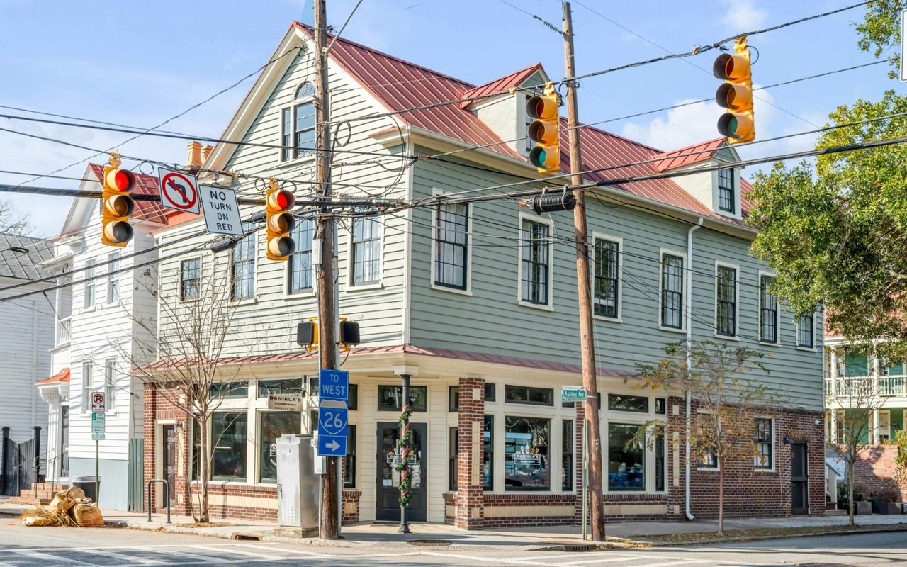 Mixed-Use Property – 132 Spring Street