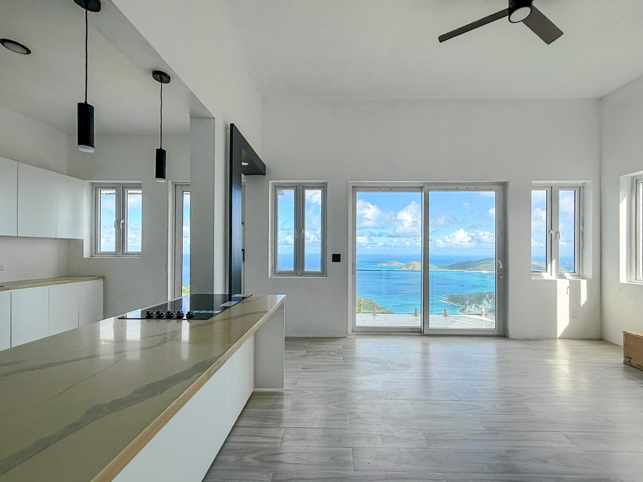 1104 Belle Vue 2 Bedroom Apartment