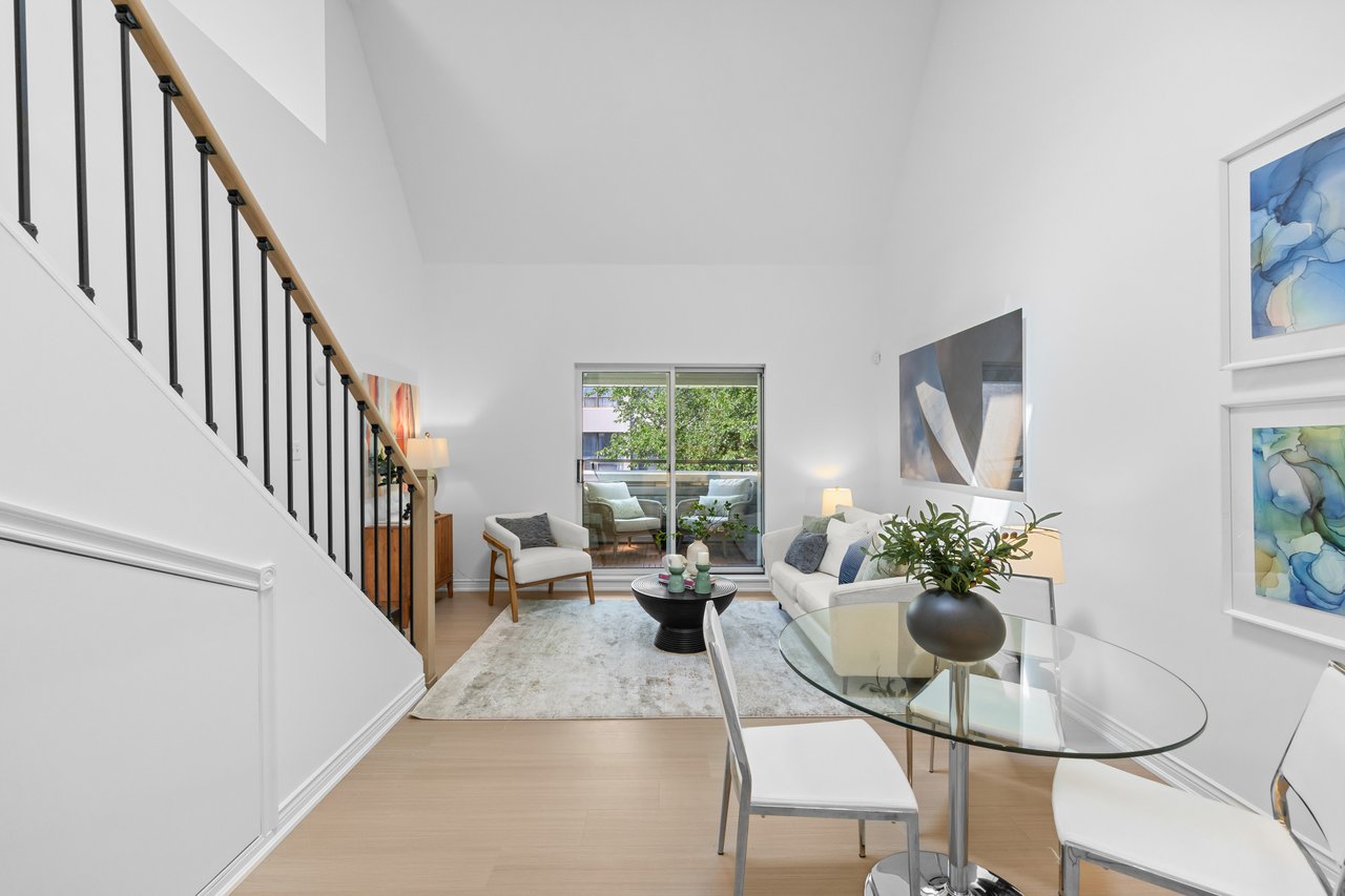 217 St George Street Suite 54