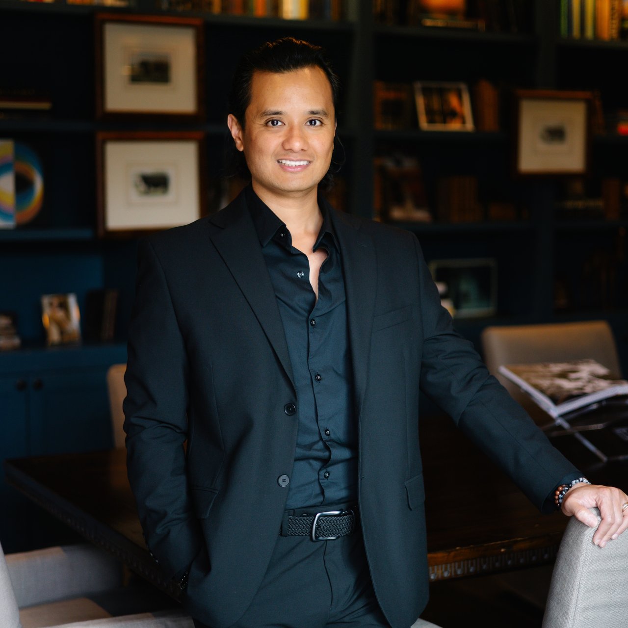 Bryan Thompson Austin, TX Real Estate Agent Headshot