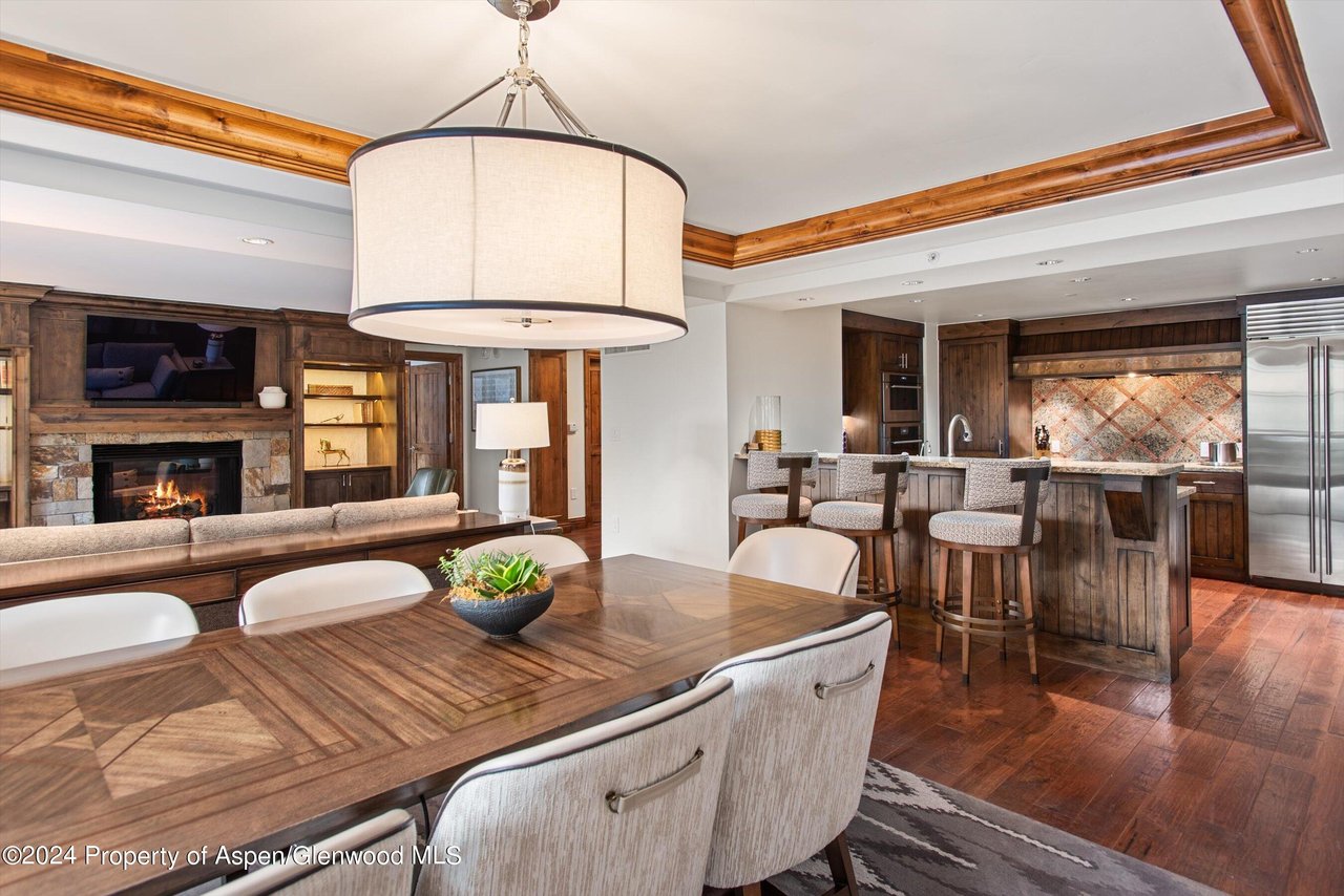 315 E Dean Street, B54/14,20,30,36