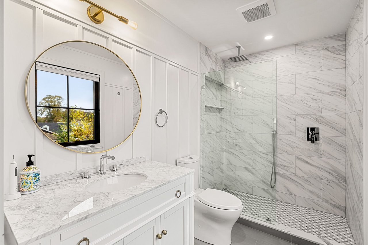 Modern Farmhouse Retreat