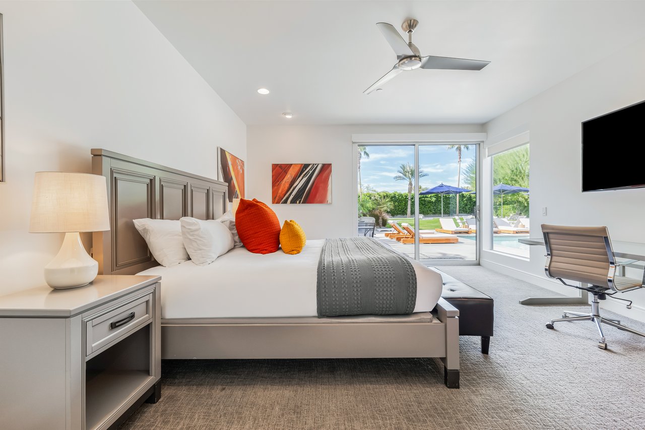 51125 Evangeline Way - Villa 3