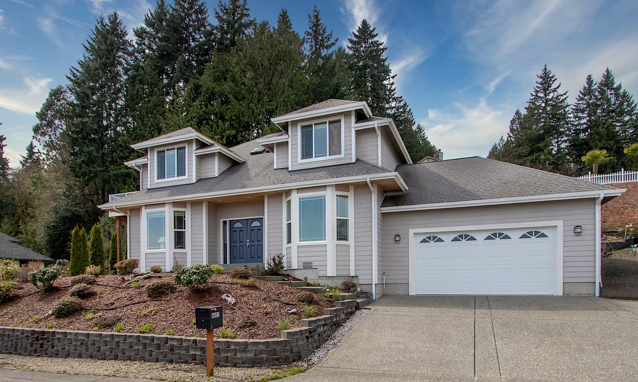 View Home in Bremerton / Silverdale