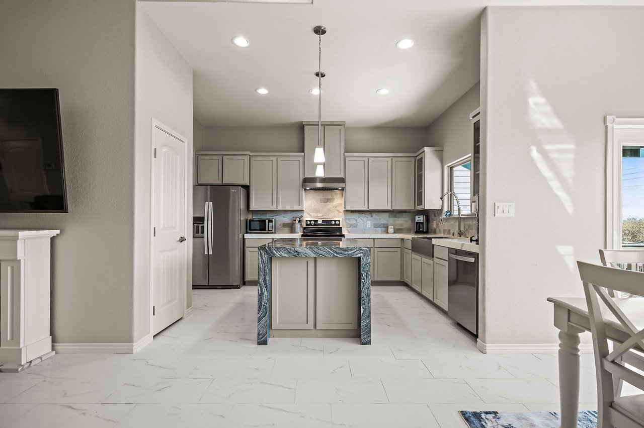 Your Lake LBJ Oasis