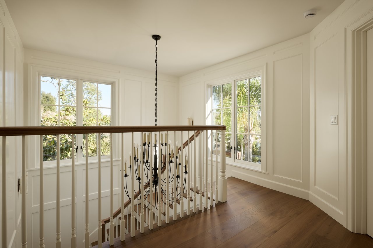 31 Oakmont Dr, Brentwood