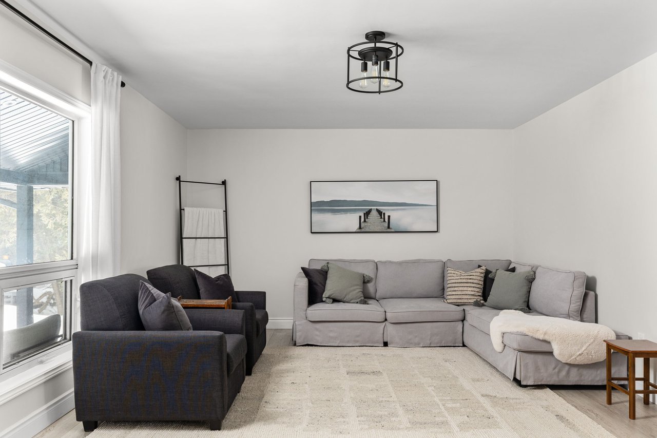 16245 7th Concession Road, King